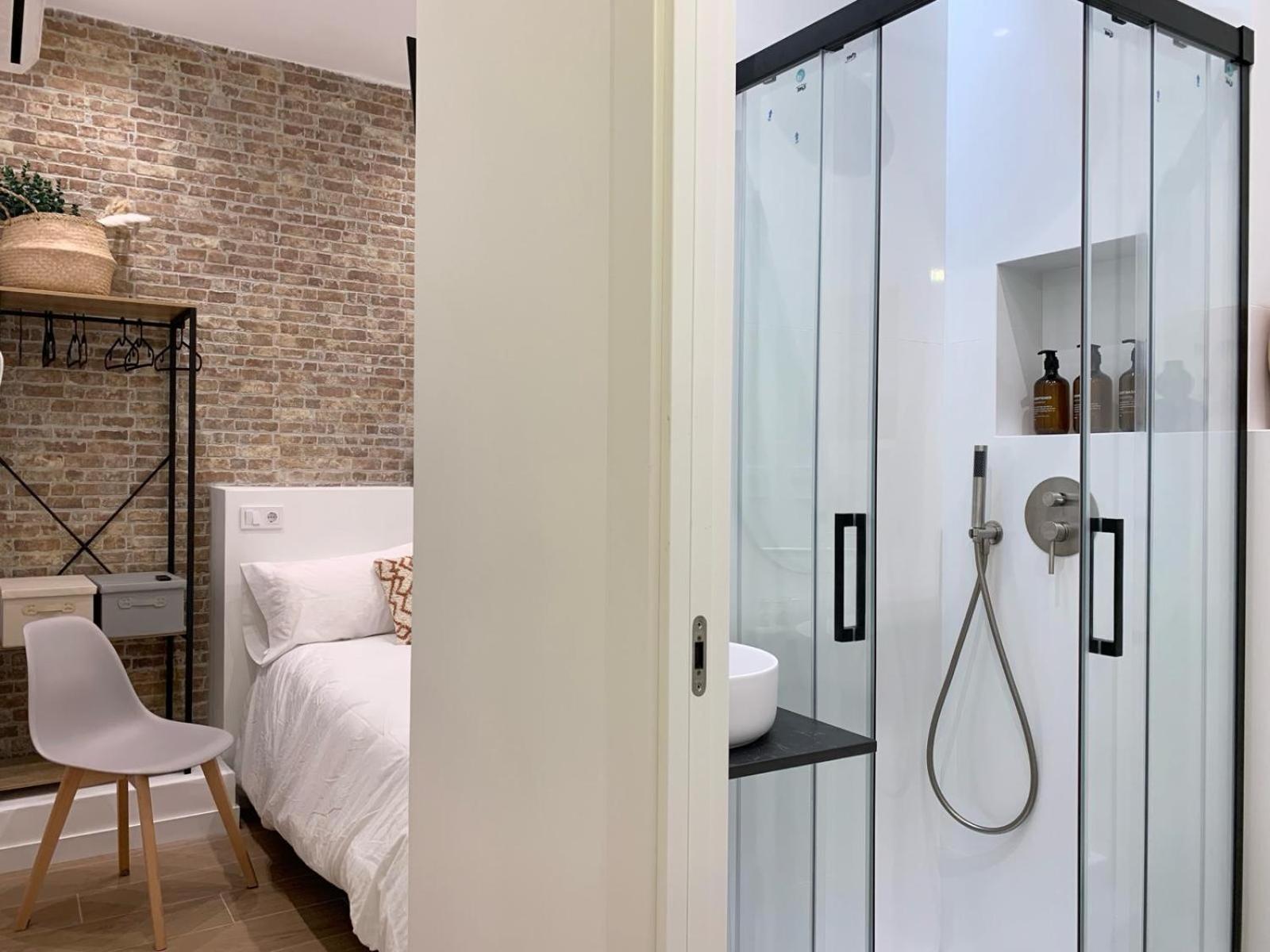 Valencia Beach Rooms Ngoại thất bức ảnh